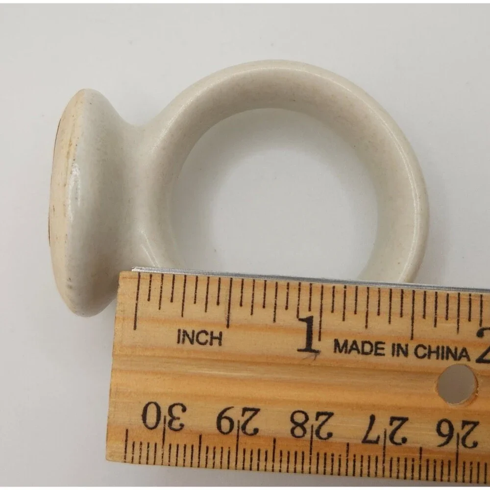 Set of 7 Vtg Pfaltzgraff Yorktowne Ceramic Stoneware Footed Napkin Rings Blue